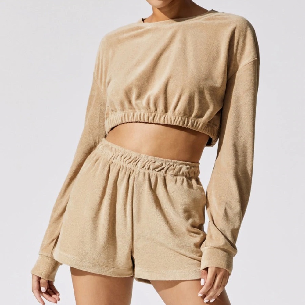 BEACH RIOT SET (Maxine Cropped Sweatshirt Top + Shorts) XS, Like New